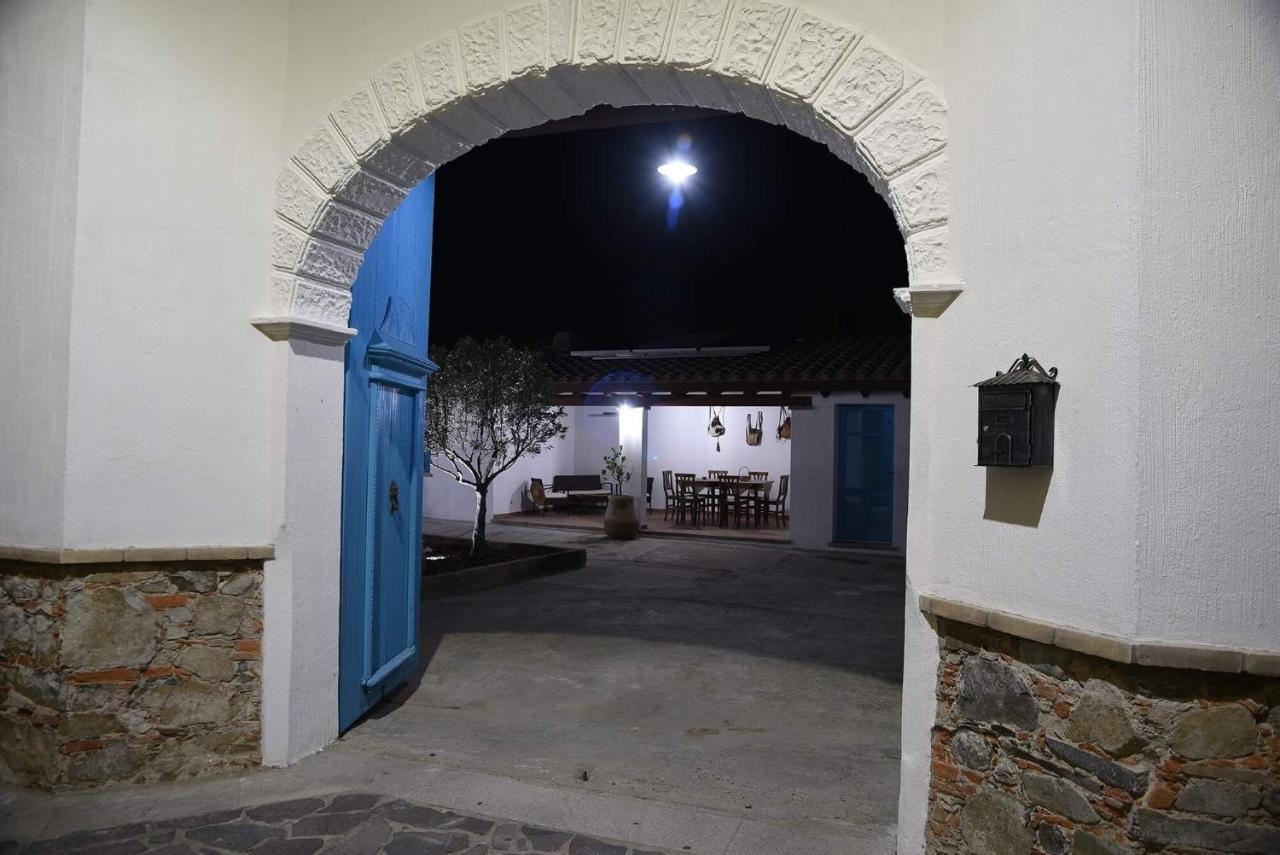Bed and Breakfast Centu Concas Muravera Exterior foto