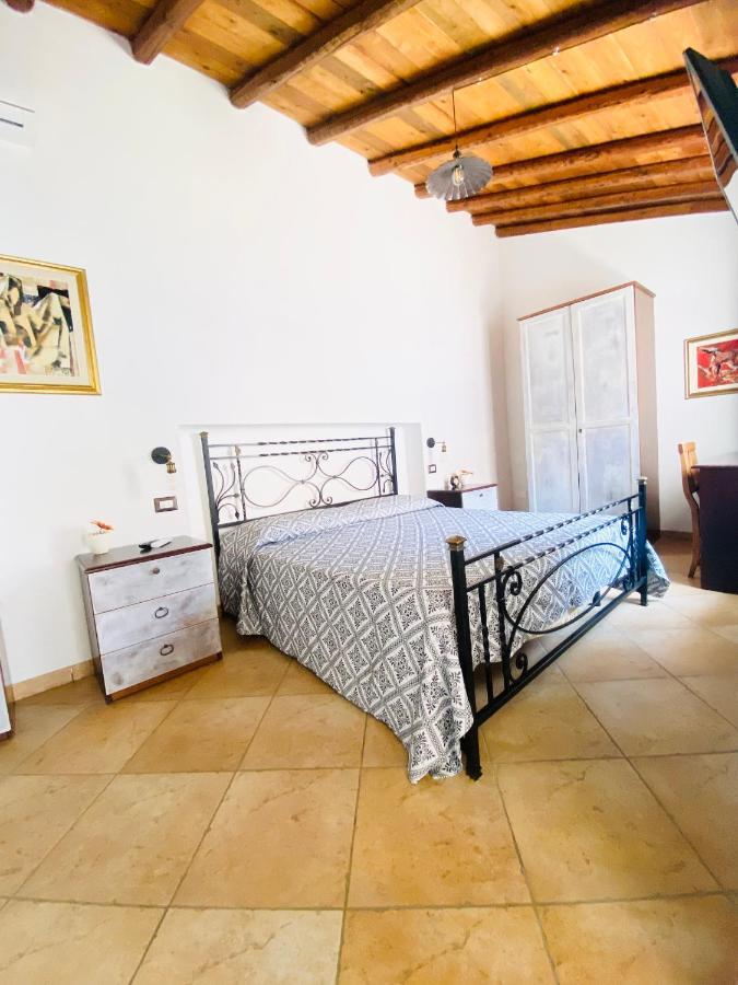 Bed and Breakfast Centu Concas Muravera Exterior foto